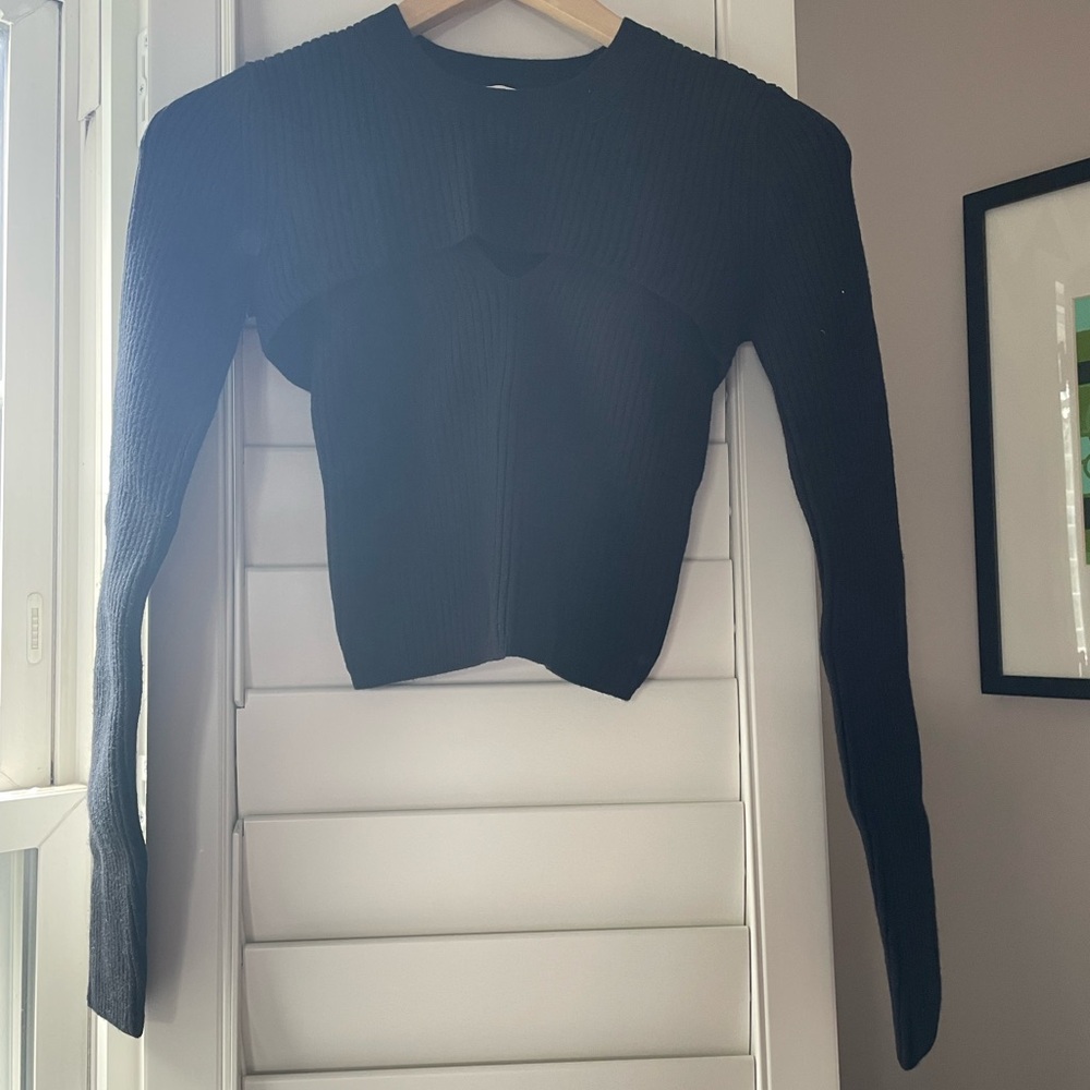Abercrombie cropped sweater and tank set small Abercrombie soft A&F Collection